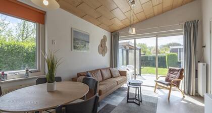 Modern Bungalow Close to the Beach