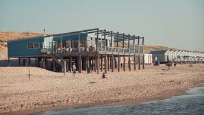 Unclassified image, 2 of 76, button - a Nice Holiday by the sea With Family (Julianadorp)