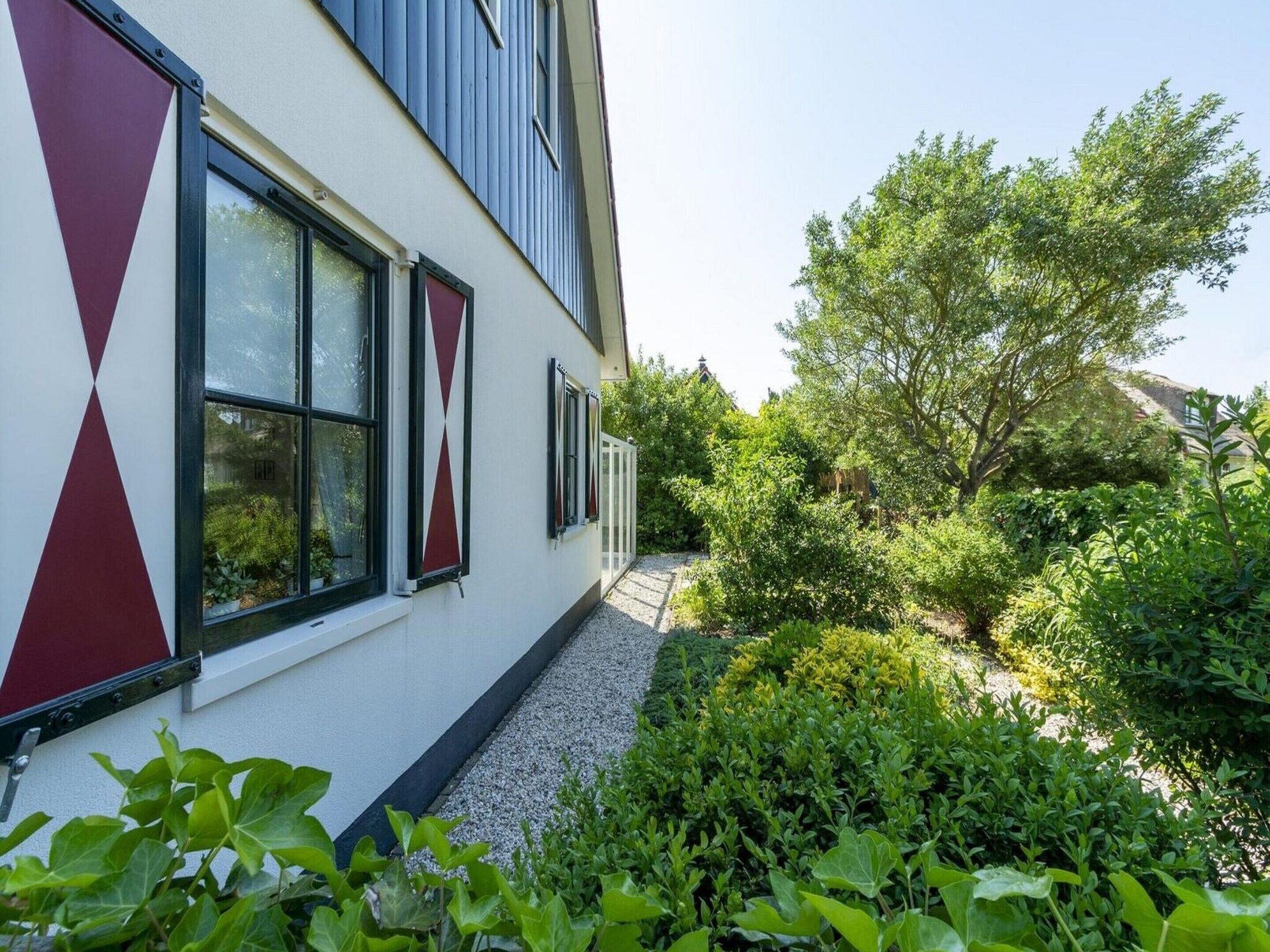 Elite Villa, 2 Bedrooms | Garden