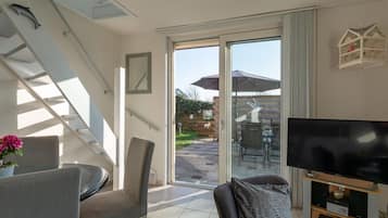 Apartment | Eigene Küche | Kühlschrank, Mikrowelle, Ofen, Geschirrspüler