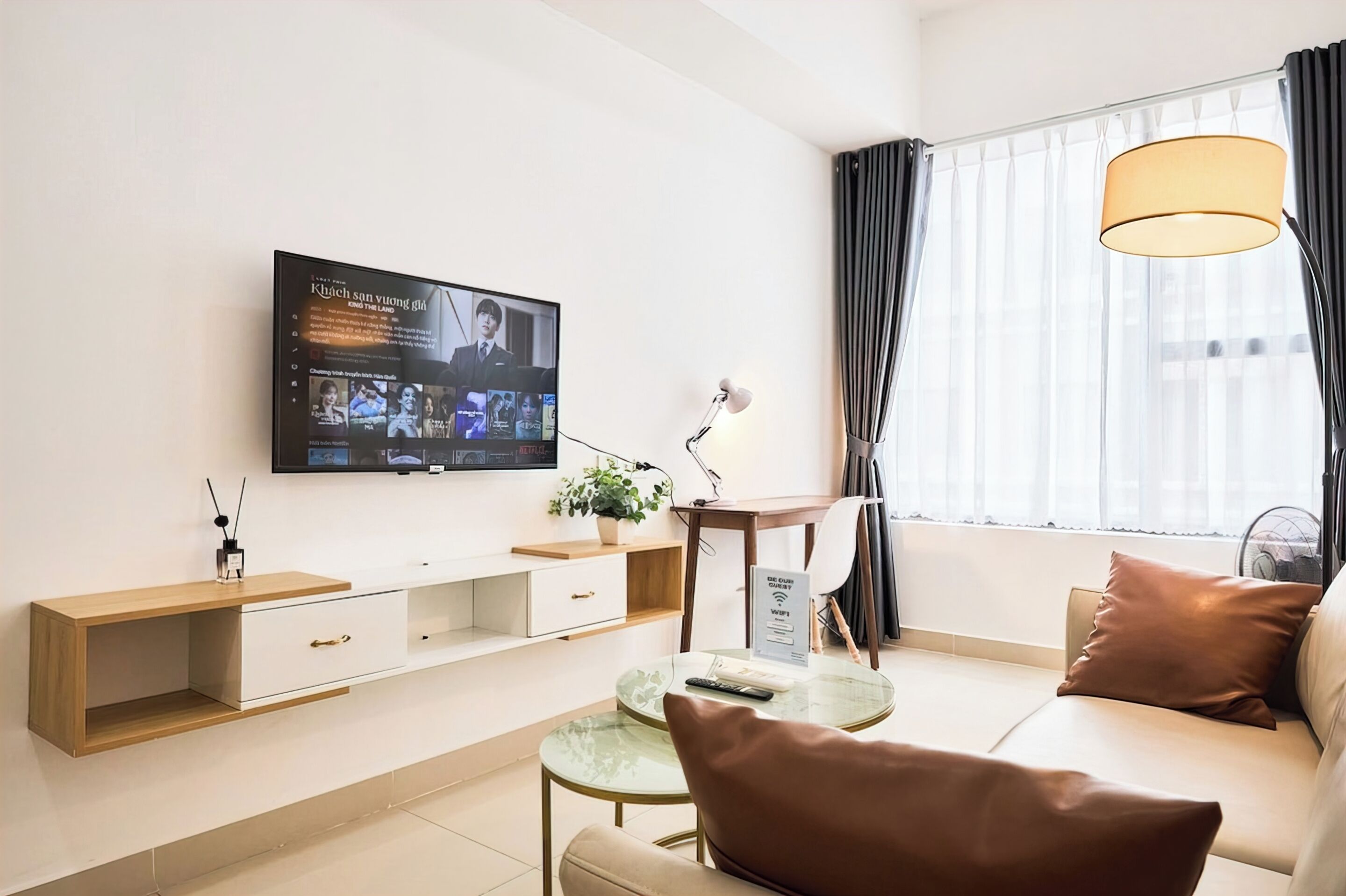 ซูพีเรียอพาร์ทเมนท์, 1 ห้องนอน, ห้องครัว, วิวเมือง | โต๊ะทำงาน, พื้นที่ทำง  านแบบใช้แล็ปท็อป, ผ้าม่านกันแสง, ห้องเก็บเสียง