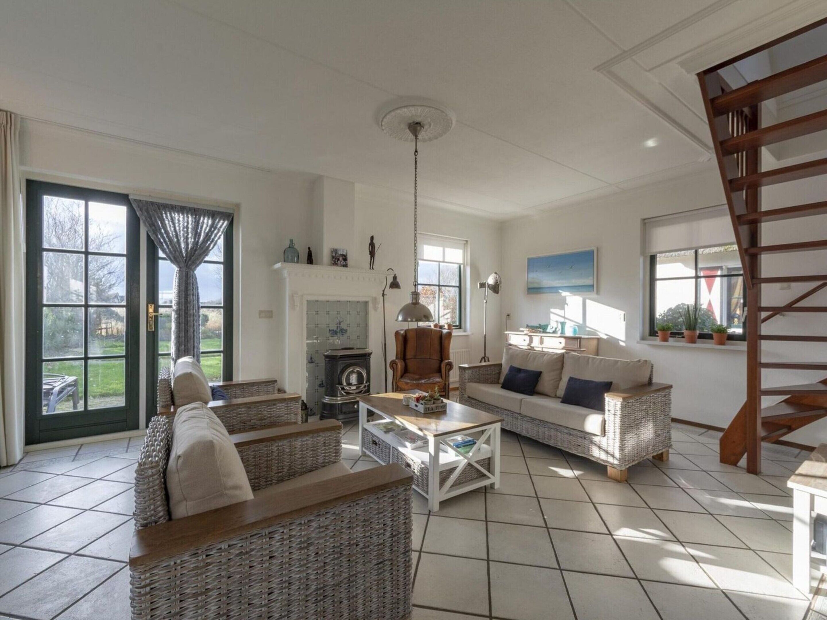 Biệt thự Deluxe, 2 phòng ngủ | Phòng khách