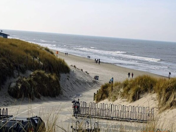 View from property - Beautifully Situated Luxury Villa on the Water (Callantsoog)