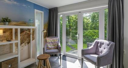 Beautiful Detached Holiday Home in Park