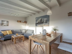 Bungalow | Living room