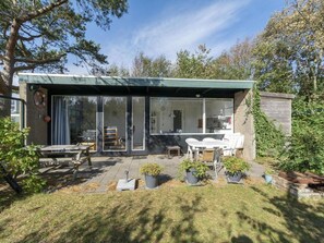 Classic Bungalow, 2 Bedrooms | Exterior
