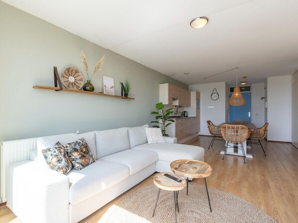 Living room - Fantastic Penthouse on the top Floor (Callantsoog)
