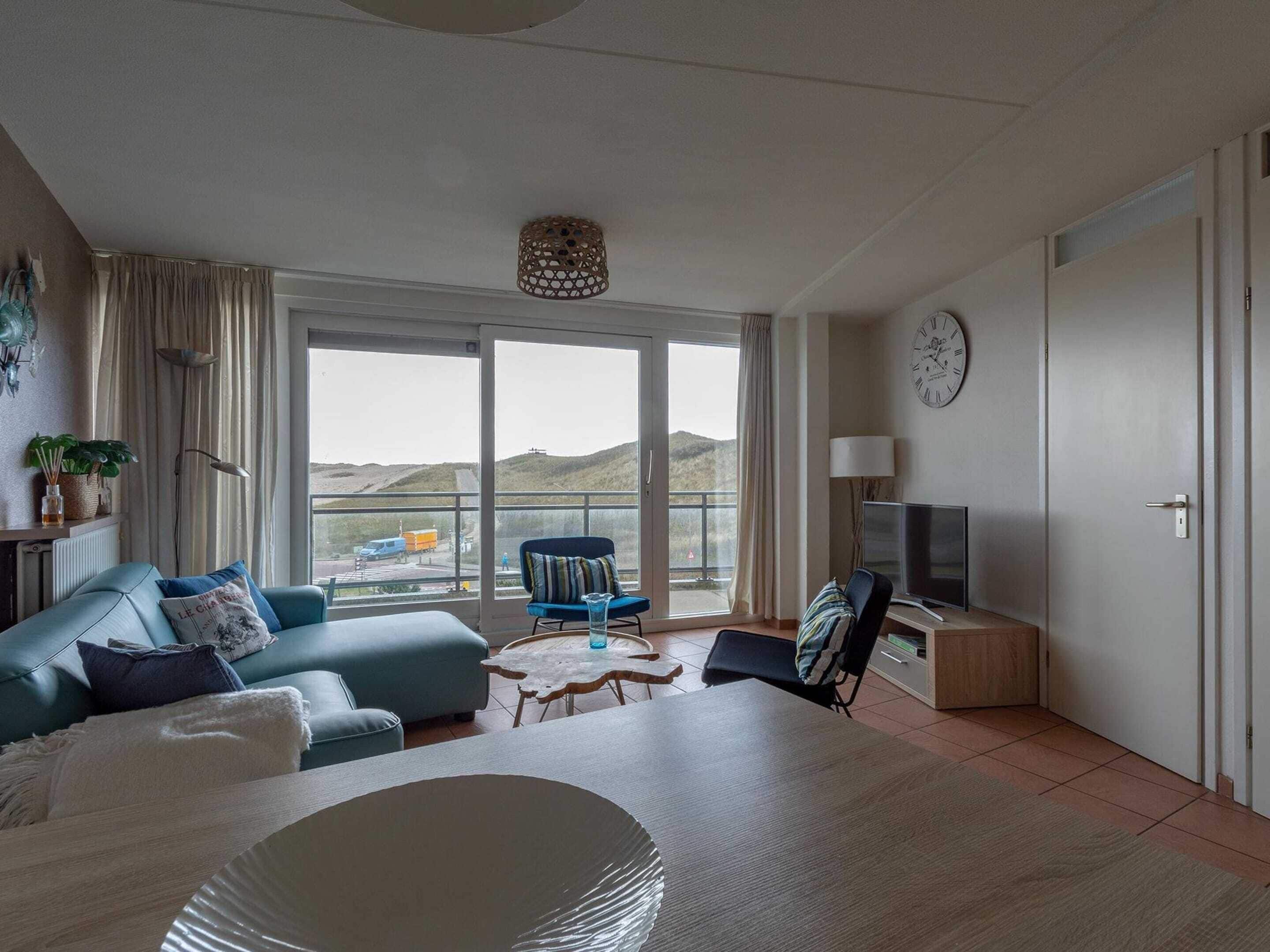 Elite Apartment, 1 Bedroom | Living room