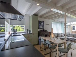 Comfort House, 3 Bedrooms | Private kitchen - Comfortable Holiday Home in Sint Maartenszee (Sint Maartensvlotbrug)