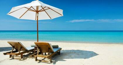 Dream Home at Sarasota Gulf Estates Heated pool