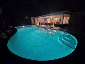 Outdoor pool, a heated pool