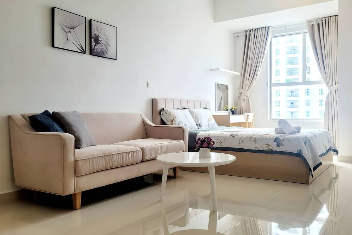 Estudio superior, 1 cama de matrimonio, cocina, vistas a la ciudad | Vistas desde la habitación