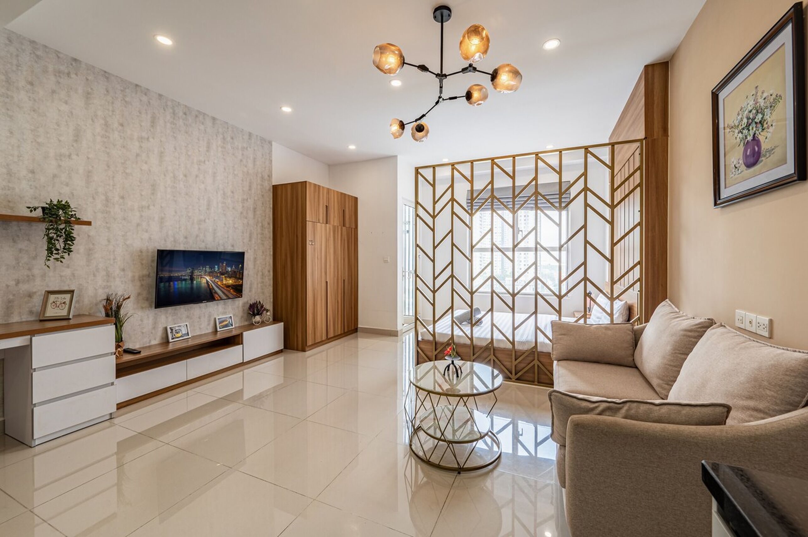 Superior Apartment, 1 Bedroom, City View | Living area | 35-inch TV with cable channels