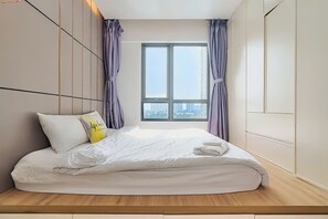 Superior Apartment, 3 Bedrooms, Balcony, City View | City view - Modern Apartment - Garden Gate (Ho Chi Minh City)