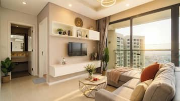 Superior-Apartment, 2 Schlafzimmer, Küche, Stadtblick | Wohnbereich