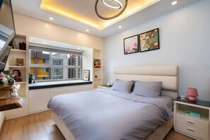 Superior Apartment, 1 Queen Bed, Kitchen, City View | Minibar, desk, laptop workspace, blackout curtains - Lexington Residence - Luxurious Apartment District 2 (Ho Chi Minh City)
