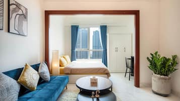 Superior Studio, 1 Queen Bed, Kitchen, City View | Desk, laptop workspace, blackout curtains, soundproofing