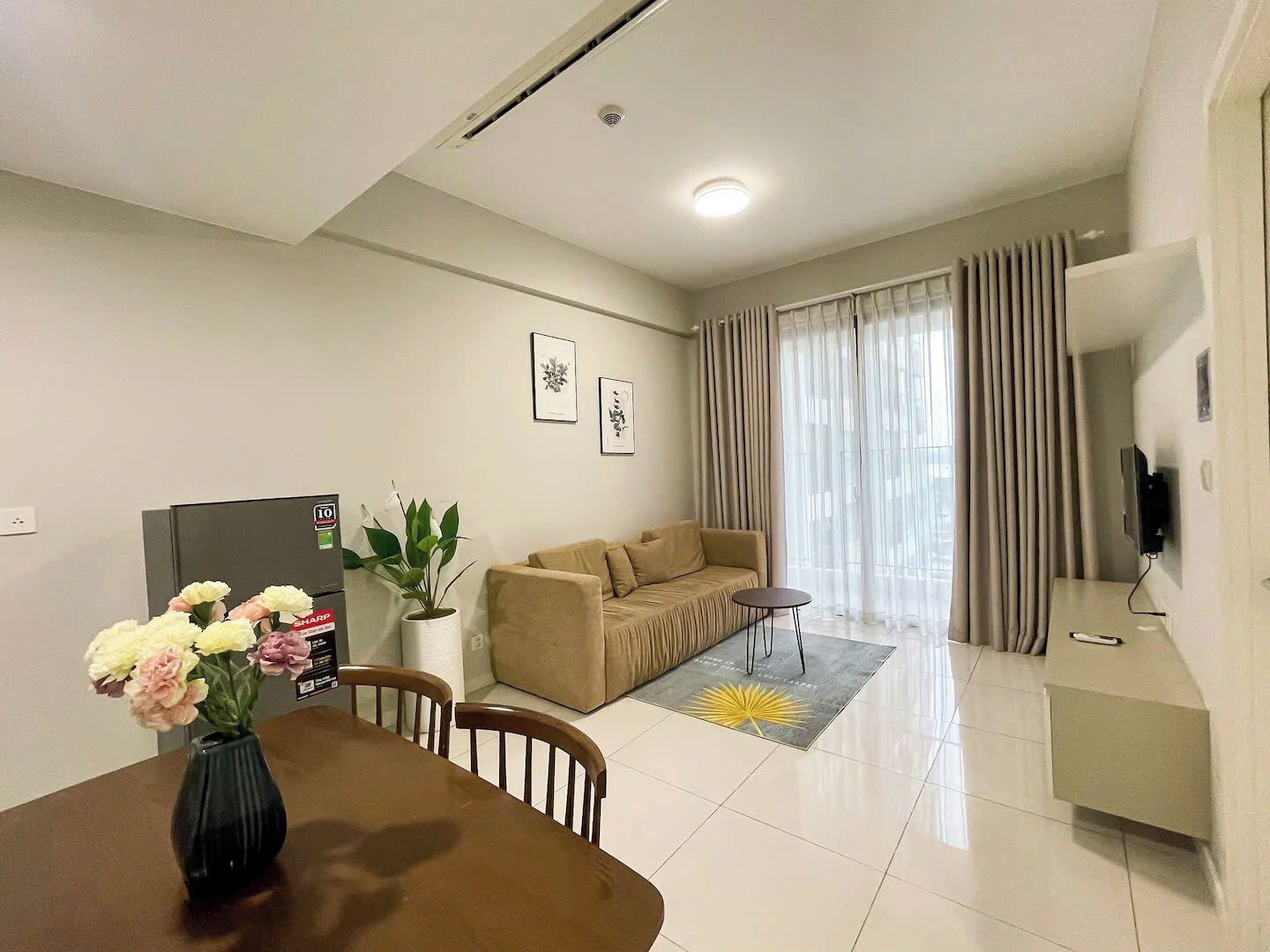 Superior Apartment, 1 Bedroom, Kitchen, City View | Minibar, desk, laptop workspace, blackout drapes
