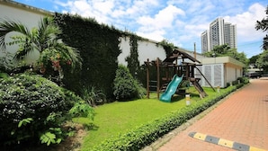 Front of property - Première Apt Suite - Glenwood Thao Dien (Ho Chi Minh City)