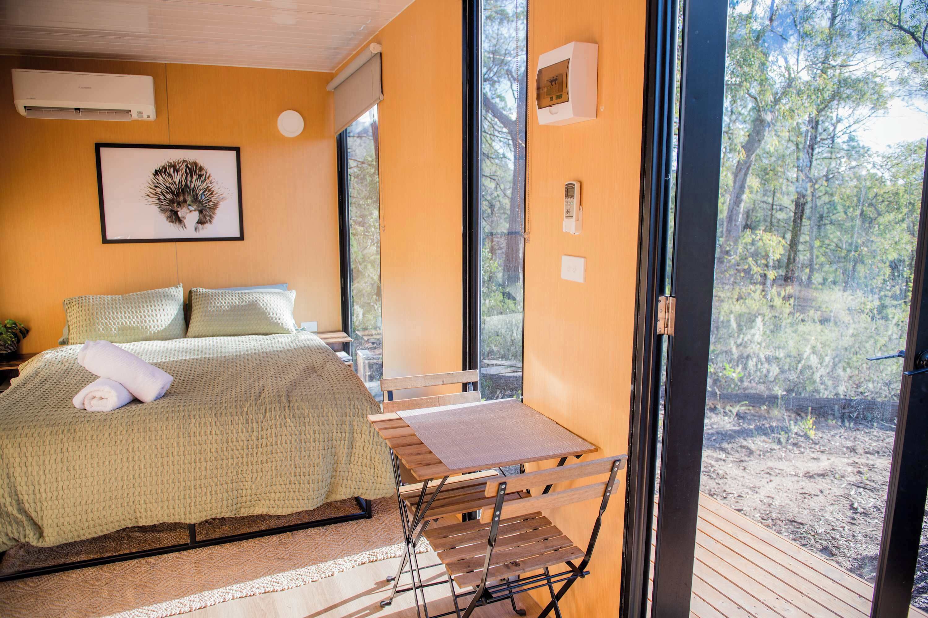 1 chambre, literie fournie