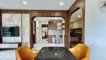 Superior Apartment, 2 Bedrooms, Kitchen, City View | Desk, laptop workspace, free WiFi, bed sheets