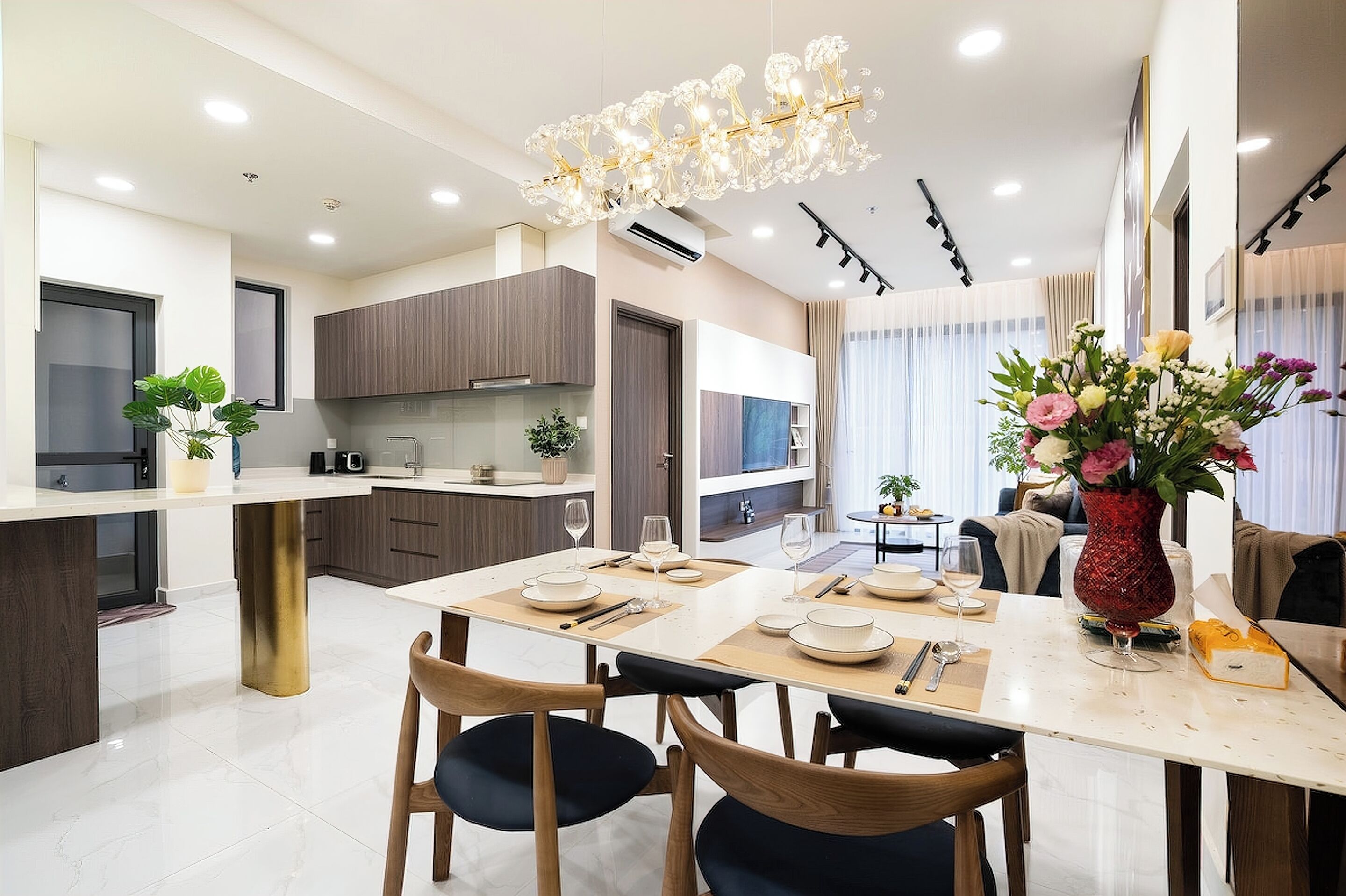 Appartamento Superior, 3 camere da letto, cucina, vista città | Pasti in camera