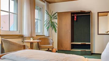 1 dormitori, wifi gratuïta i roba de llit