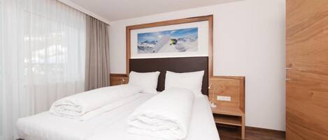1 bedroom, free WiFi, bed sheets