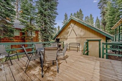 Wooded Retreat | Walk to Trails & Near Kings Beach