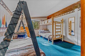 3 Schlafzimmer, Reisekinderbett, WLAN, Bettwäsche