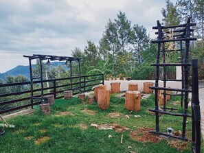 Chambre Double Familiale, balcon, vue jardin | Terrasse/Patio