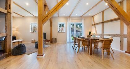 Apartment 'Nordlichterhof' with Private Garden and Wi-Fi