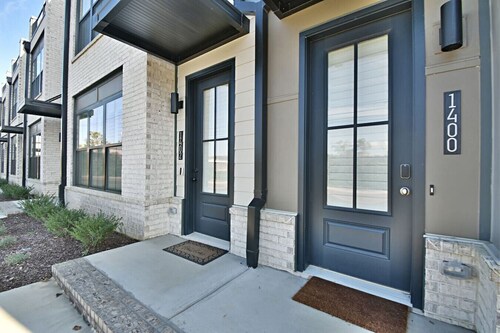 River View - Walk to Sevier Ave - 9 min to Neyland