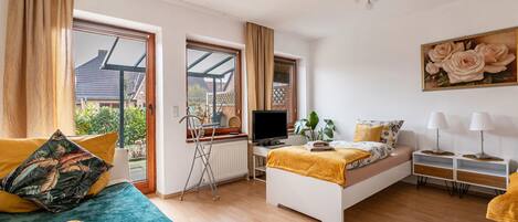 2 chambres, fer et planche à repasser, Wi-Fi gratuit, draps fournis