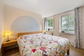 3 bedrooms, iron/ironing board, bed sheets - Apartment 'Elke Volkerts' with Private Terrace and Shared Garden (Nordstrand)