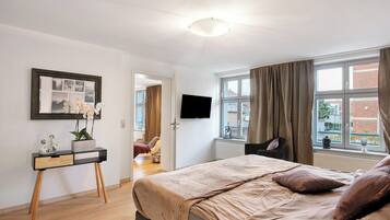 1 bedroom, free WiFi, bed sheets