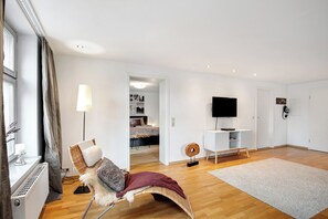 1 bedroom, free WiFi, bed sheets - Apartment 'Klosterperle' with Wi-Fi (Neuruppin)