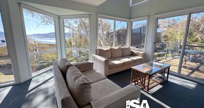 Atelier Ciel free standing house amazing lake views