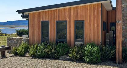 Braeside beautiful lake frontage