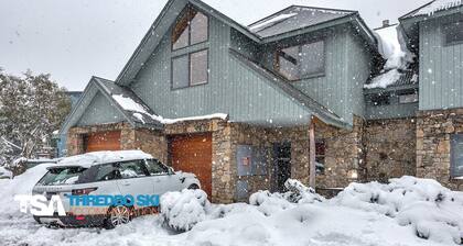 Ice Chalet 2 - Woodridge