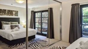 2 slaapkamers, een strijkplank/strijkijzer, gratis wifi, beddengoed