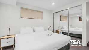 2 slaapkamers, een strijkplank/strijkijzer, gratis wifi, beddengoed