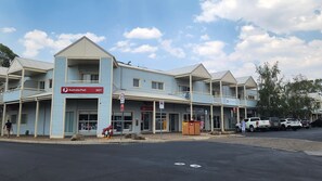 Exterior - Razorback 2 - Centrally located spacious 2 bedroom (Jindabyne)