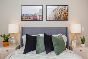 7 bedrooms, iron/ironing board, WiFi, bed sheets