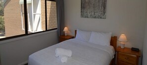 3 camere