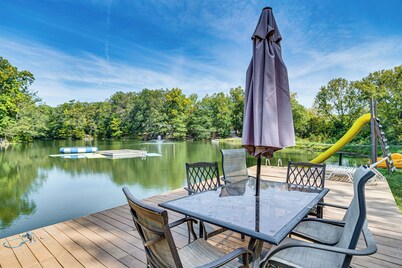 Lake Escape w/ Hot Tub & Docks in Hope!