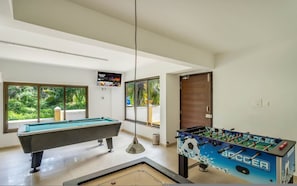 1 bedroom - Luxe 1bhk w Pool Sauna 1km to the Beach (Calangute)