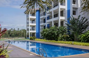 1 bedroom - Luxe 1bhk w Pool Sauna 1km to the Beach (Calangute)