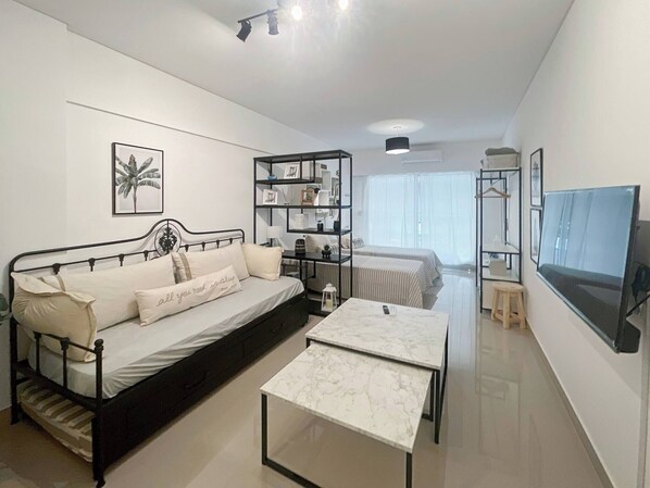 1 bedroom, iron/ironing board, Internet, bed sheets