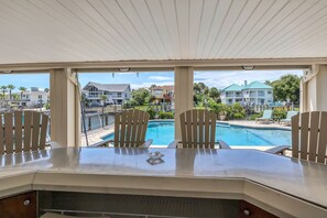 Pool - Waterfront Home~Pool~Golf Cart~Dock~Sleeps 16 (Destin)